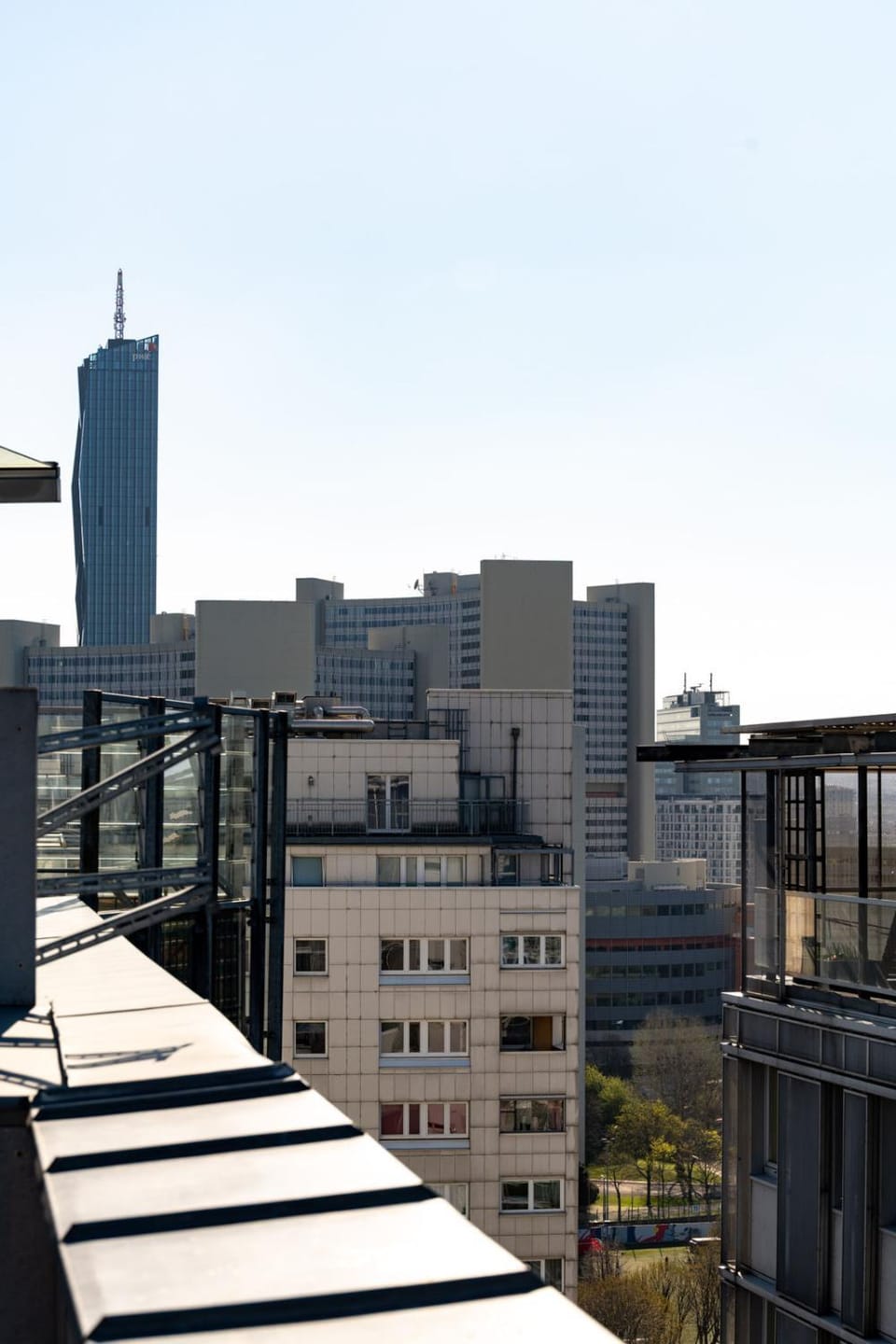 DanubeLoft, Panoramic Skyview, Metro, VIC Apartment in Vienna