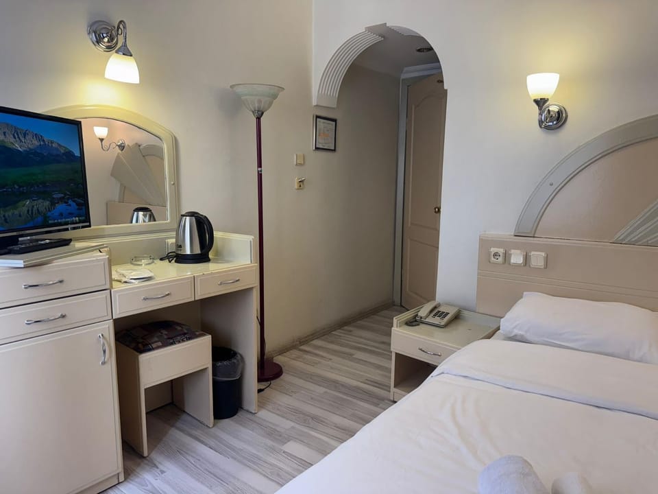 S Çelik Royal Otel Hotel in Decentralized Administration of the Aegean