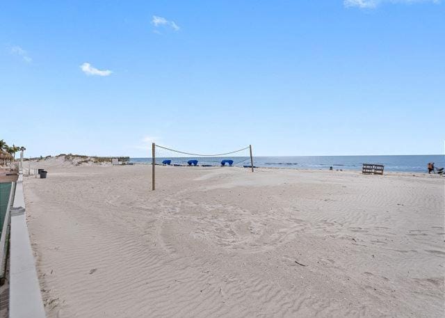 Sea Breeze 101 Beach Bliss Apartment in Madeira Beach