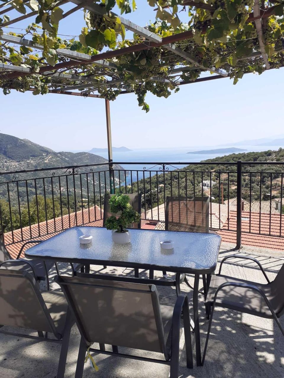View (from property/room), Balcony/Terrace