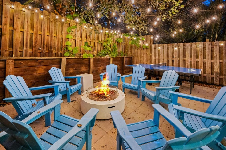 Heated Cocktail Pool, Putt Putt, Bowling, BBQ, Nintendo, Pet Friendly, Ping Pong House in Saint Augustine