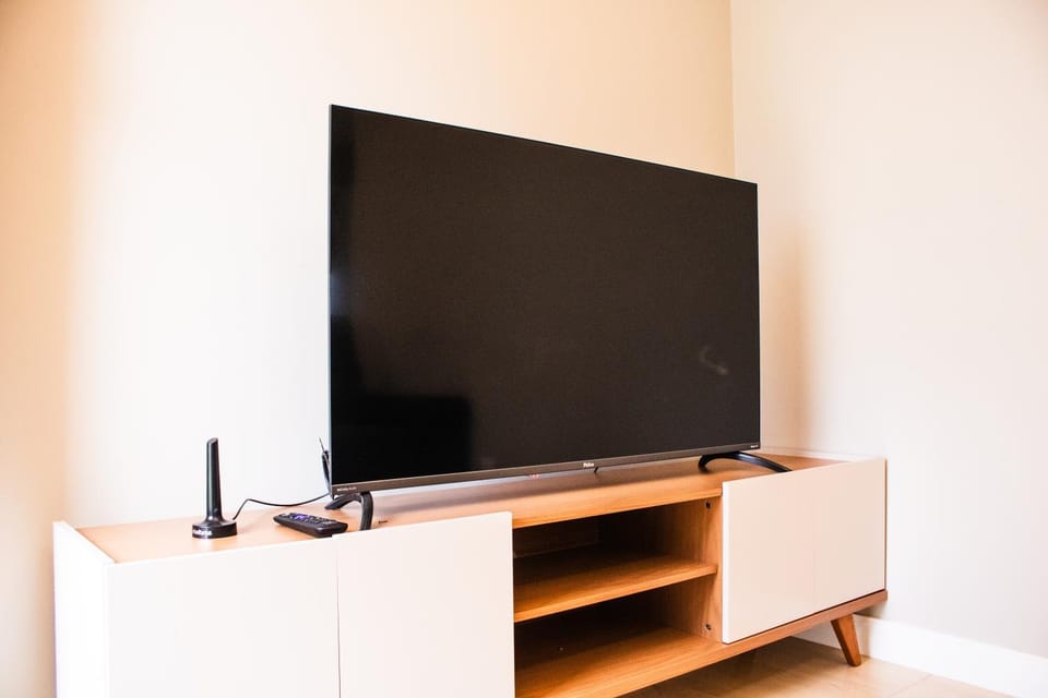 Communal lounge/ TV room, TV and multimedia, Evening entertainment