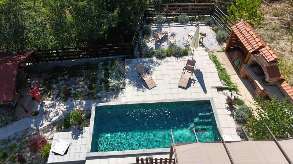 Patio, Garden, Garden view, Pool view, Swimming pool, Swimming pool, sunbed