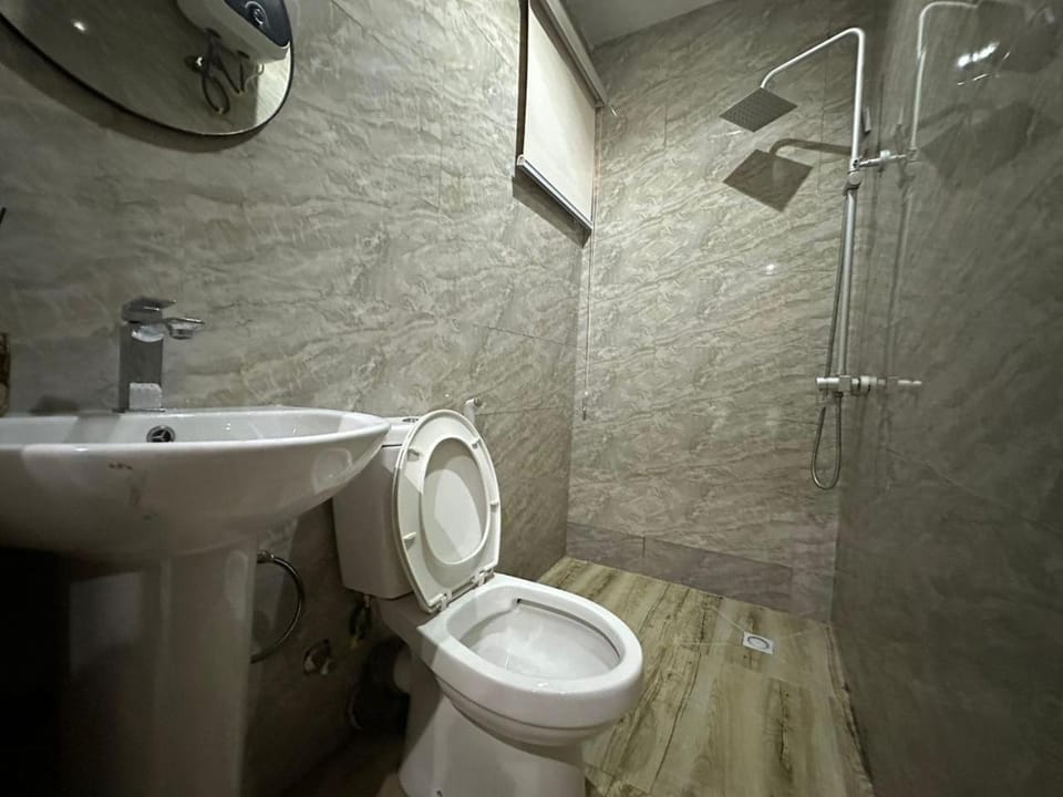 Toilet, Bathroom