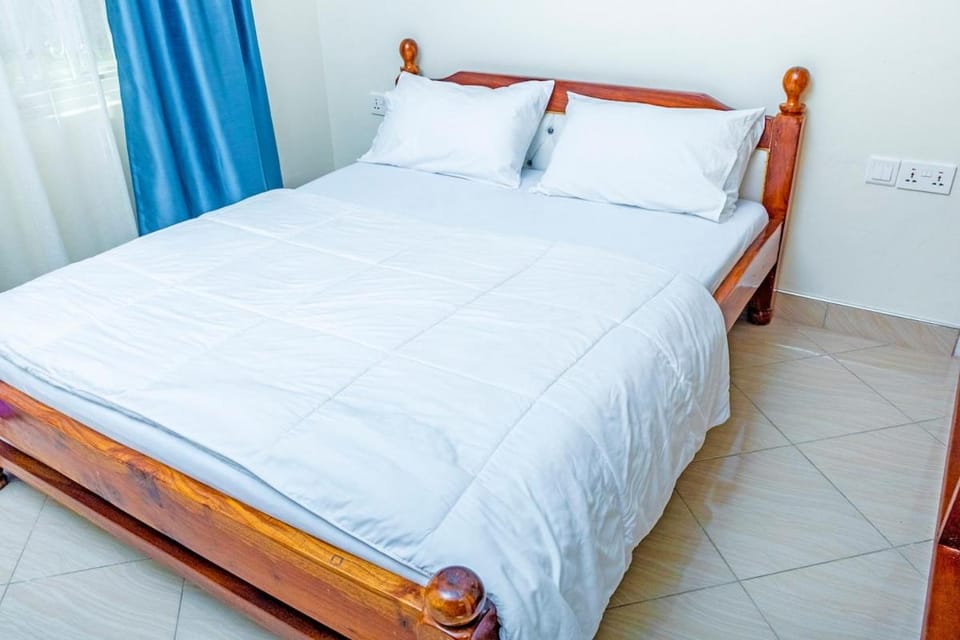 Bright & Airy 2BR Haven House in Kampala