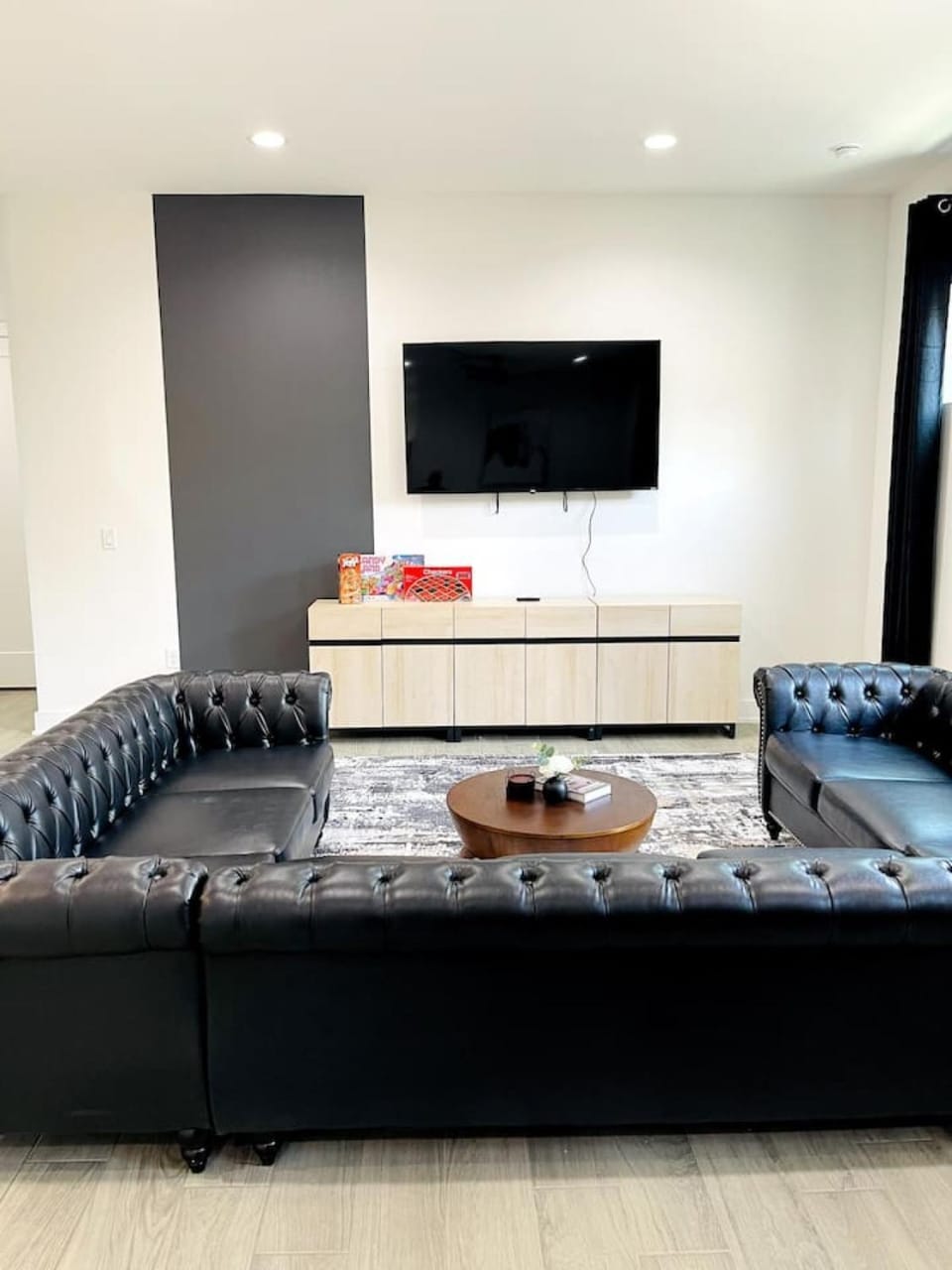 Stylish Oasis - Near City Center - Mins 2 Downtown House in Austin