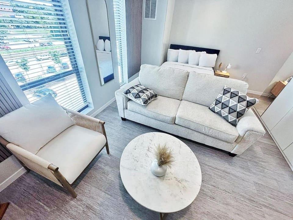 Cloud Nine Studio Apartment in Des Moines