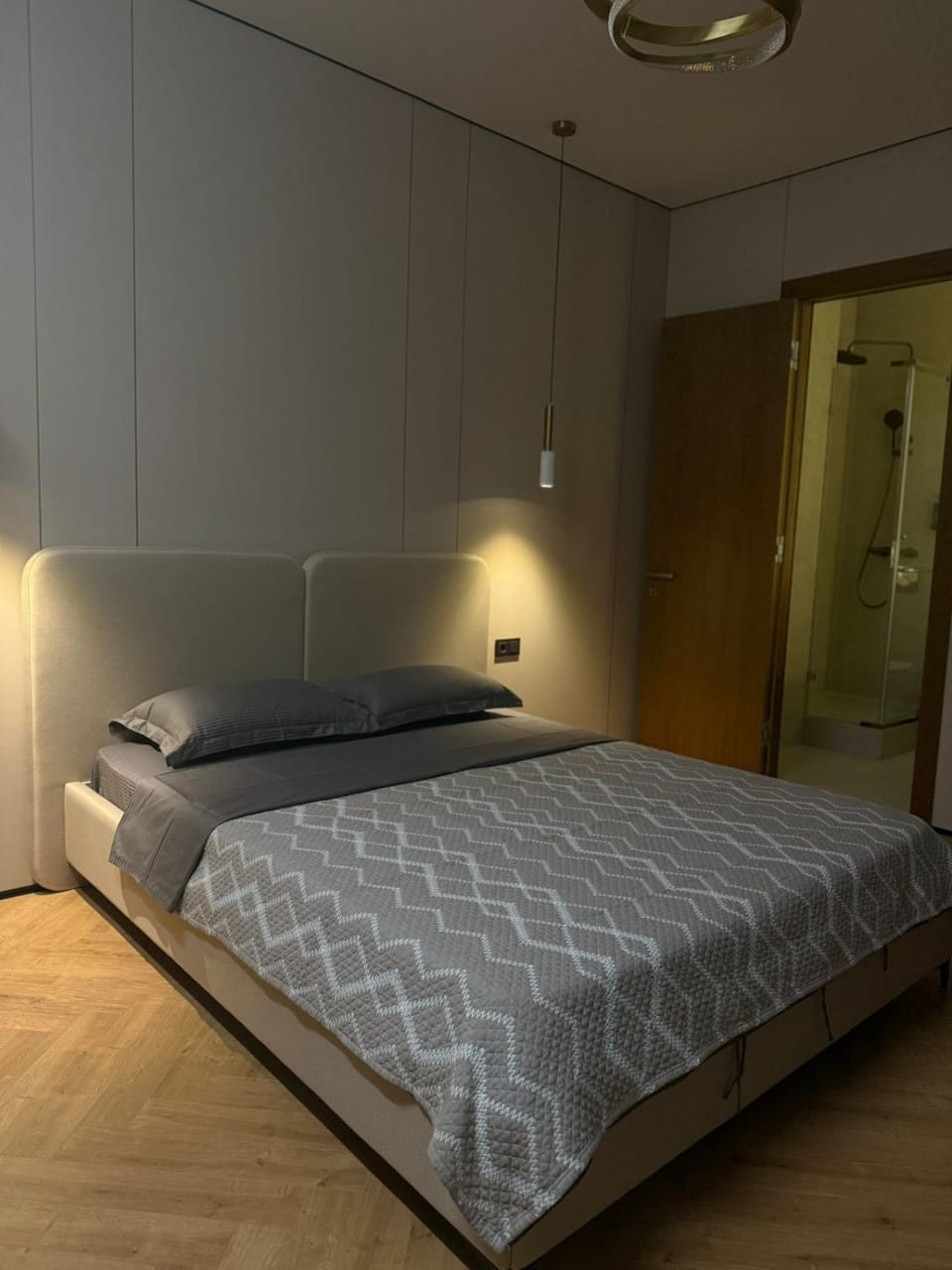 Bed, Photo of the whole room, Bedroom, wardrobe