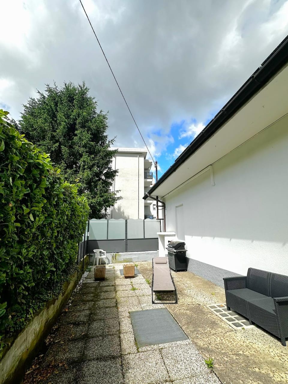 Inner courtyard view