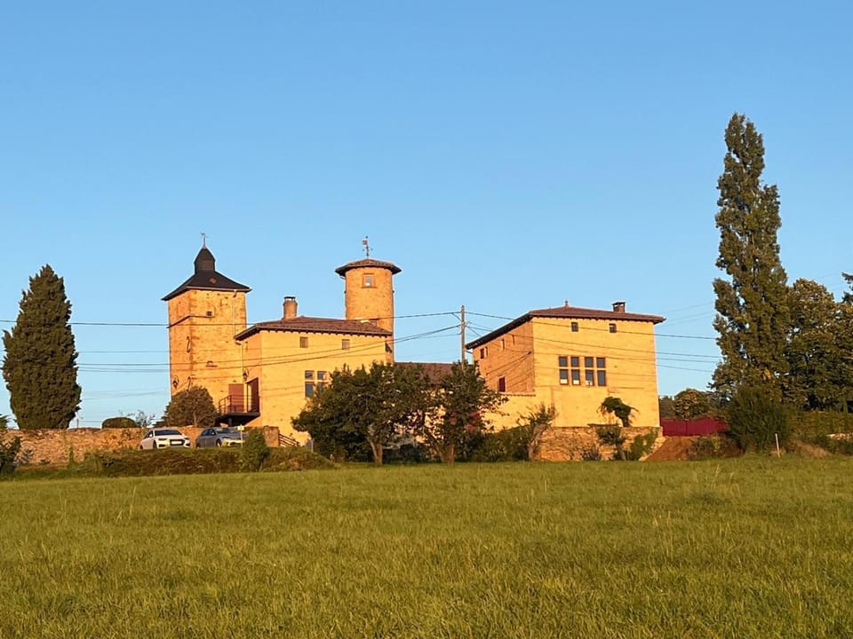 Property building, Day