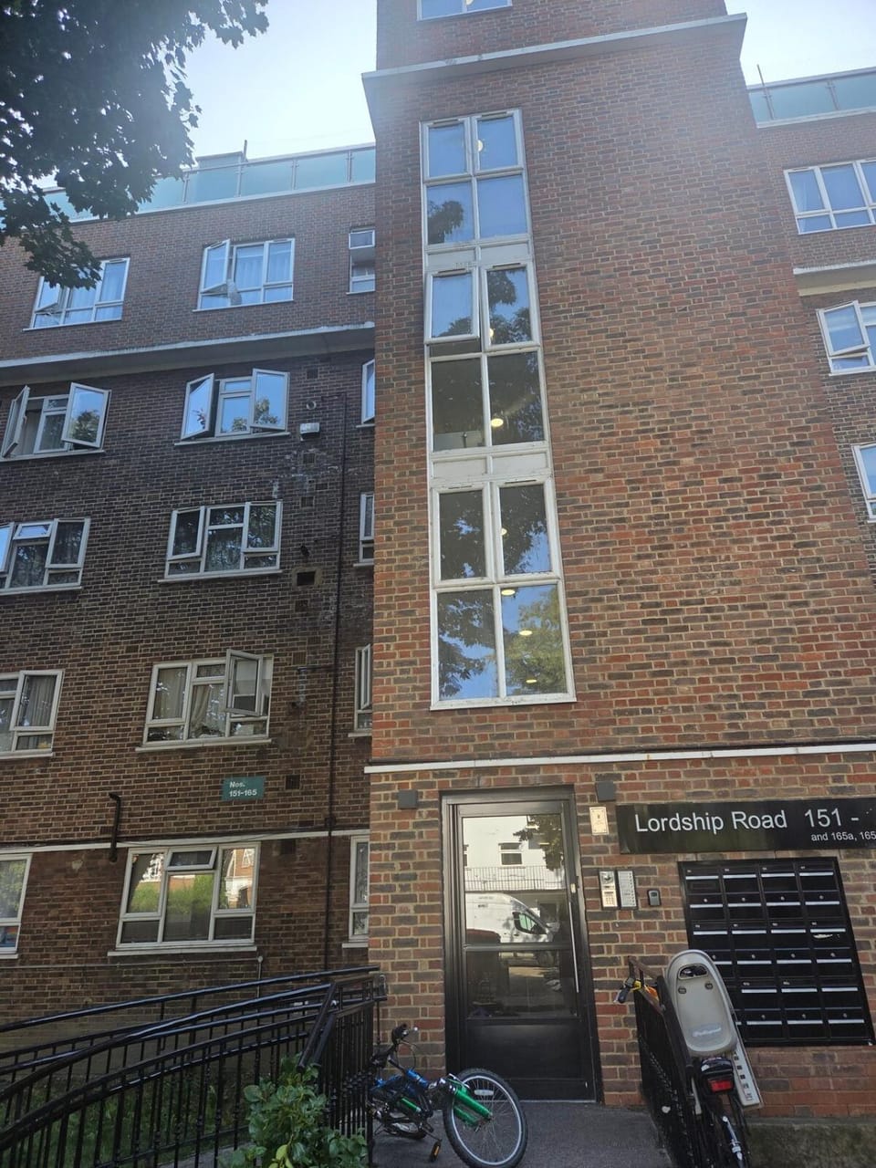 Bedroom - Guest houses - for 2 in North London Apartment in London Borough of Islington