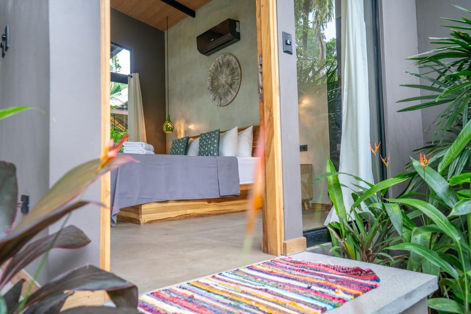 Patio, Bed, Garden, Living room, Photo of the whole room, Bedroom, Garden view, air conditioner