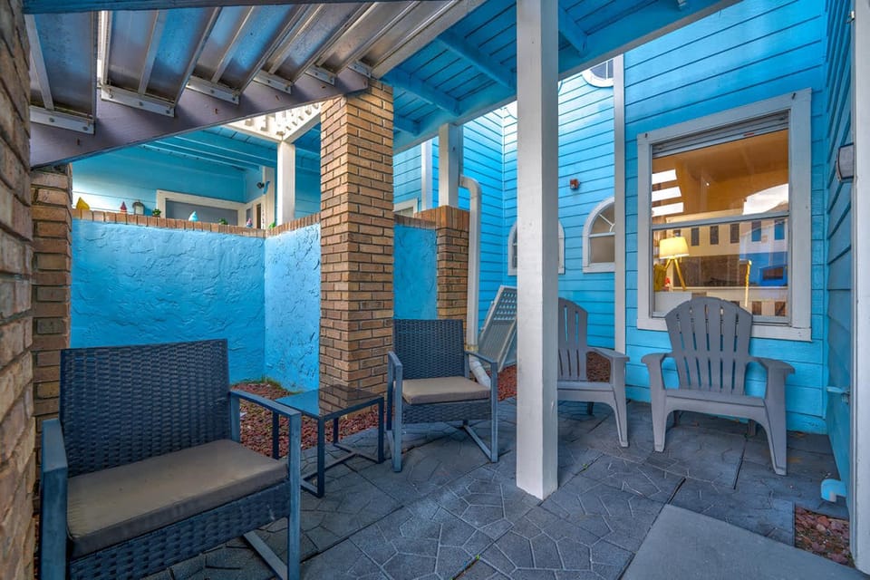 Mickey's Cozy Condo Retreat House in Osceola County