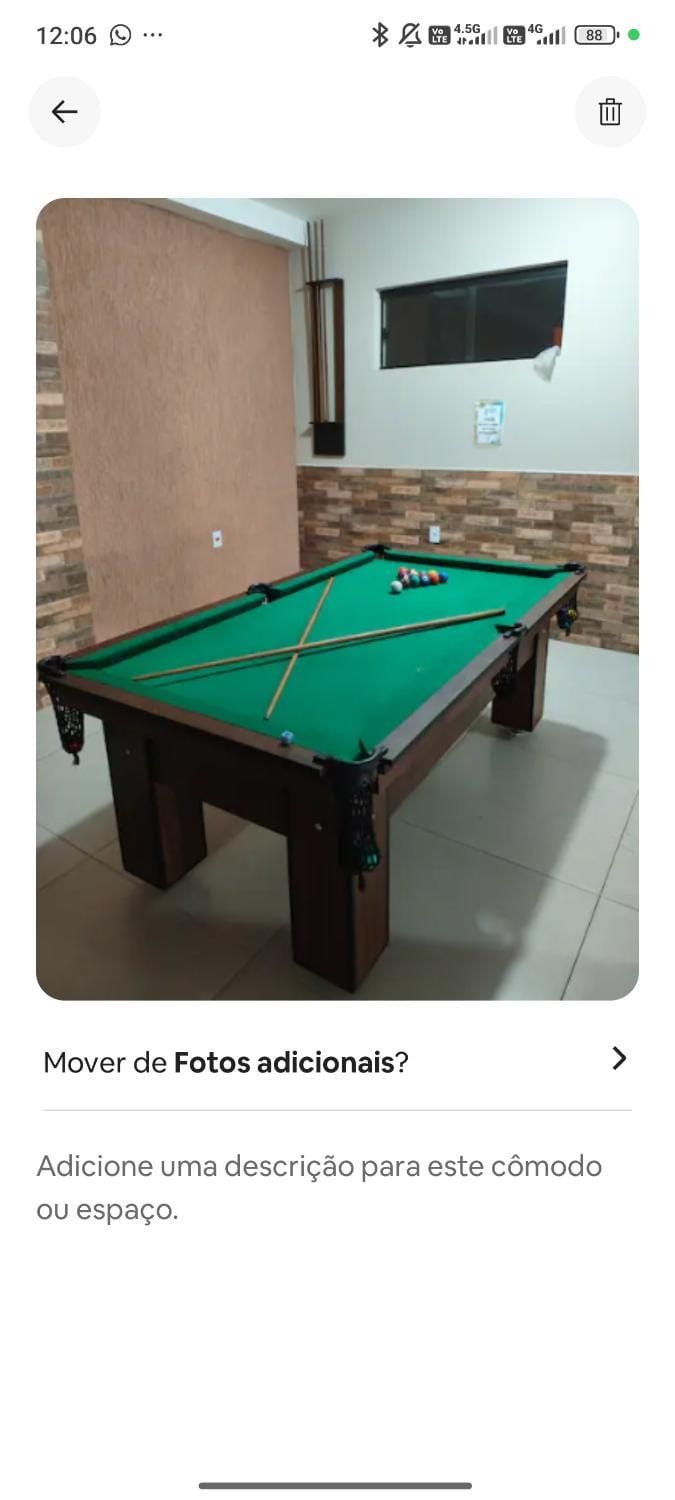 Billiard, Game Room