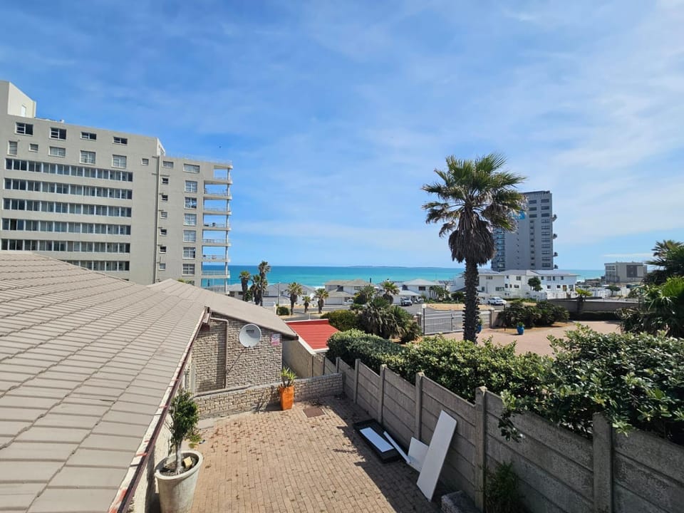 Patio, Balcony/Terrace