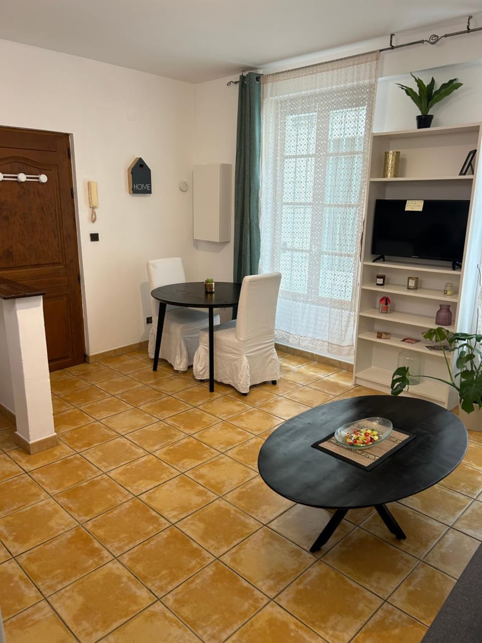 Appartement Intra-muros Apartment in Avignon