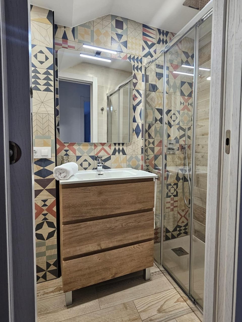 Shower, Bathroom