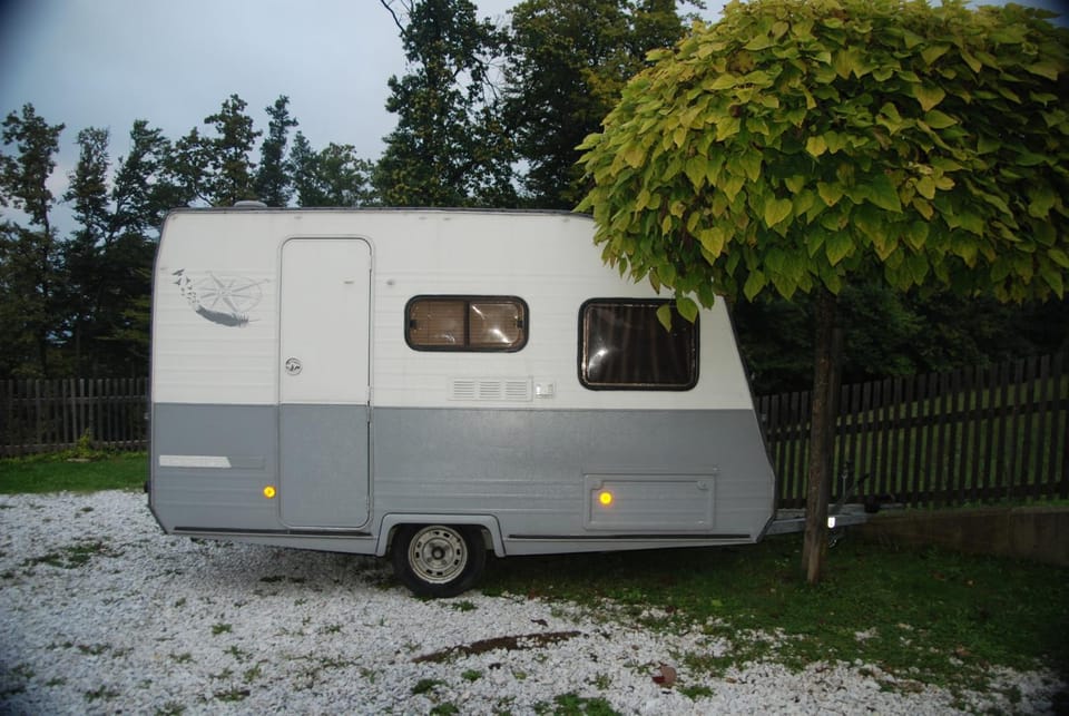 Weinberg-Panorama-Mietcamp Campground/ 
RV Resort in Styria