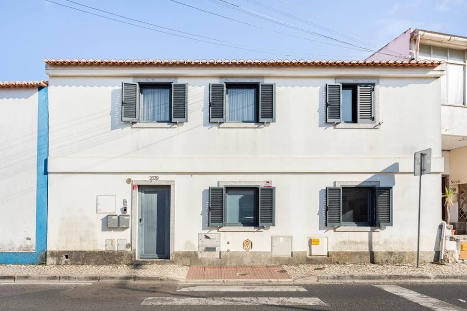 Property building, Street view