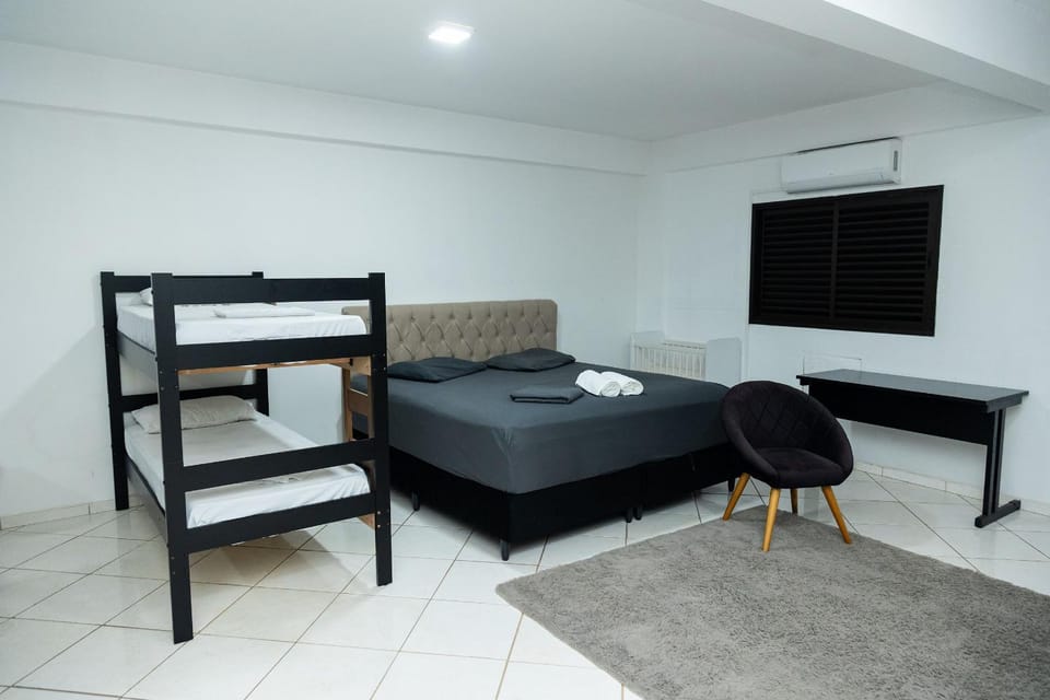 Bed, Kitchen or kitchenette, Photo of the whole room, Bedroom