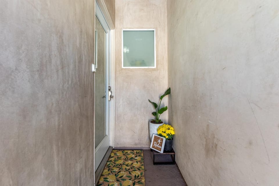 Ocean View condo in the heart of Manhattan Beach Apartment in Manhattan Beach
