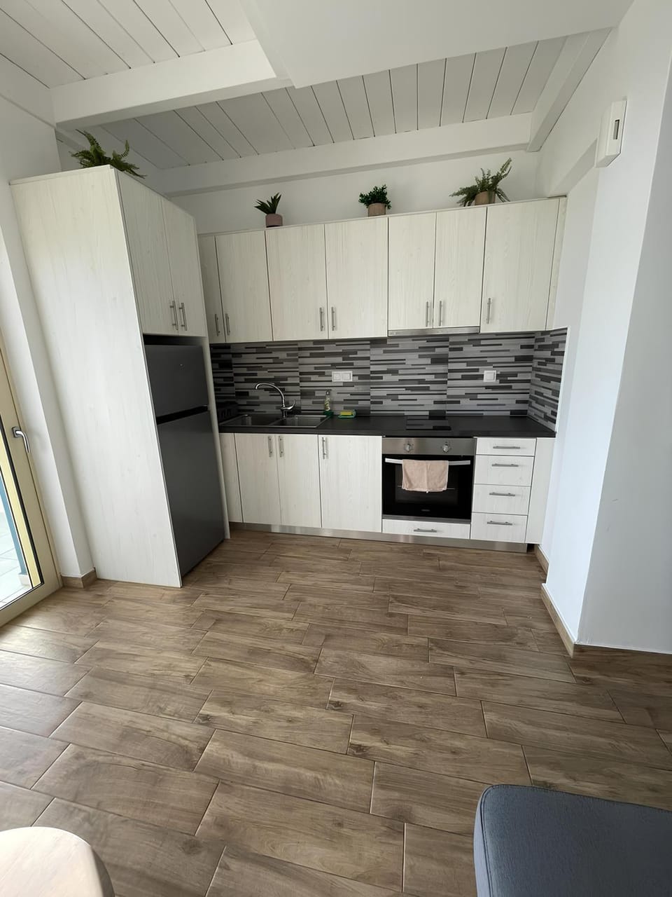 oven, pet friendly, stove