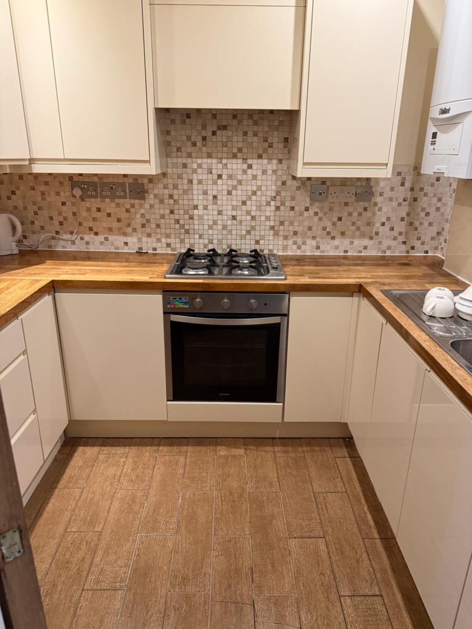Bel Place Bed and Breakfast in Croydon