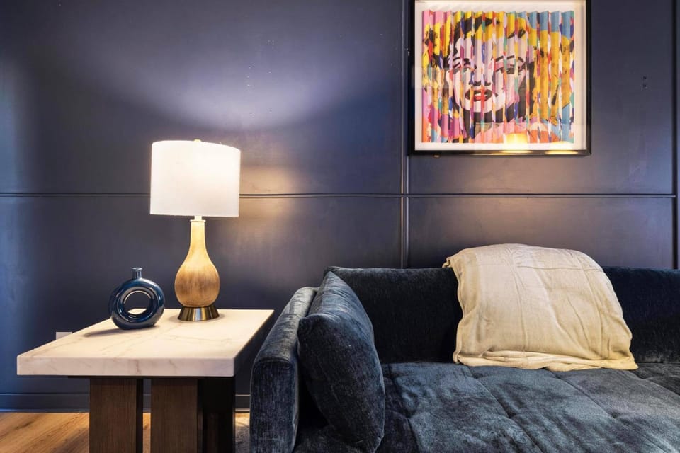 Communal lounge/ TV room, TV and multimedia, Living room, Photo of the whole room, Business facilities, Seating area