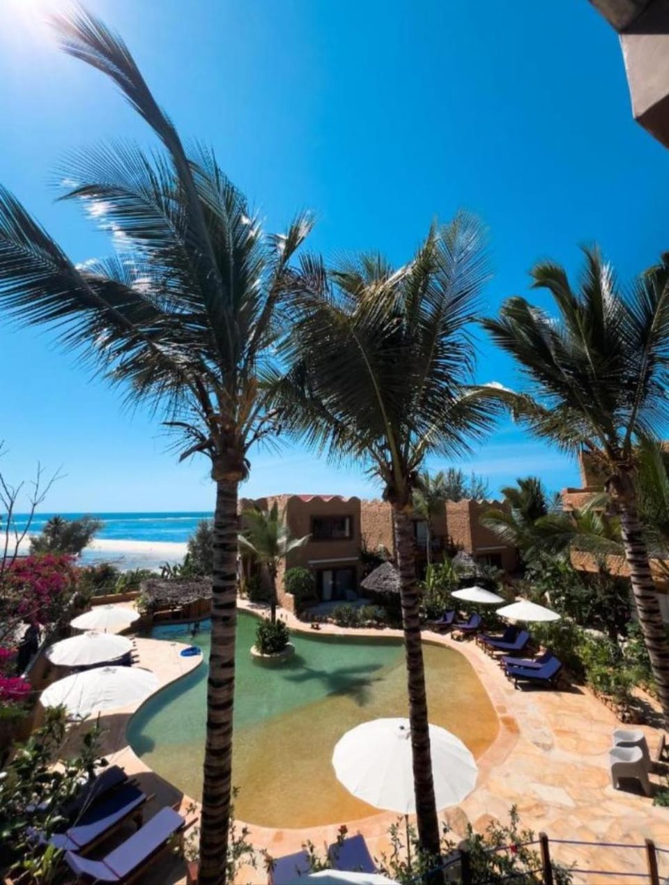 Property building, Beach, Pool view, Sea view, Swimming pool