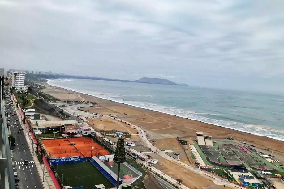 Apartment 2 Bedrooms pool near AirPort Apartment in Callao Region, Peru