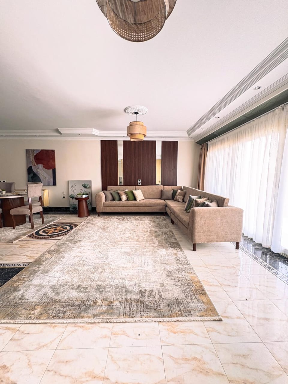 TV and multimedia, Living room, Seating area