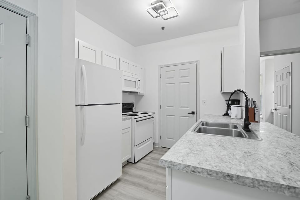 Bright & Stylish 2-Bed, 2-Bath Apartment Apartment in Memphis
