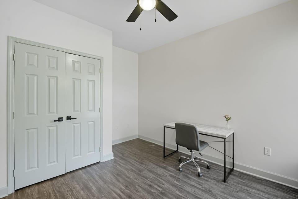 Chic 2BR2BA with Gym and Rooftop Access Apartment in Memphis