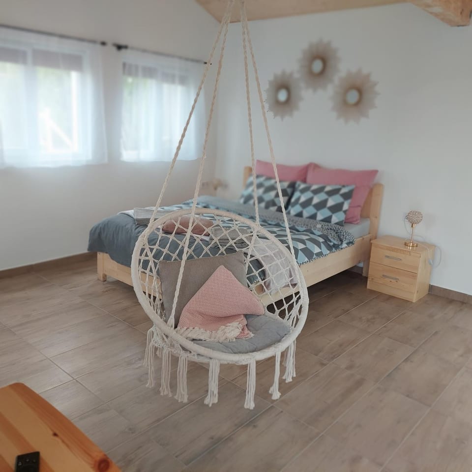 Casuța Casa Dia Nature lodge in Romania