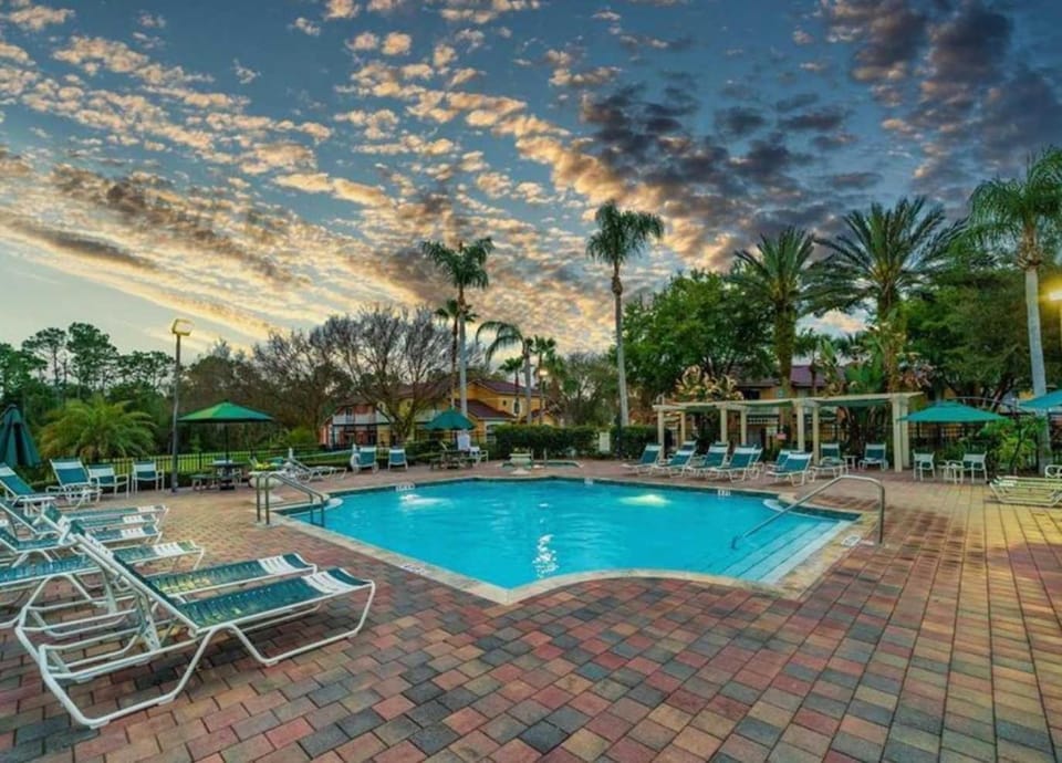 Magic Getaway at Emerald Island House in Four Corners