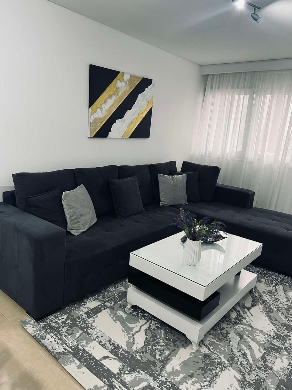 Living room, Seating area