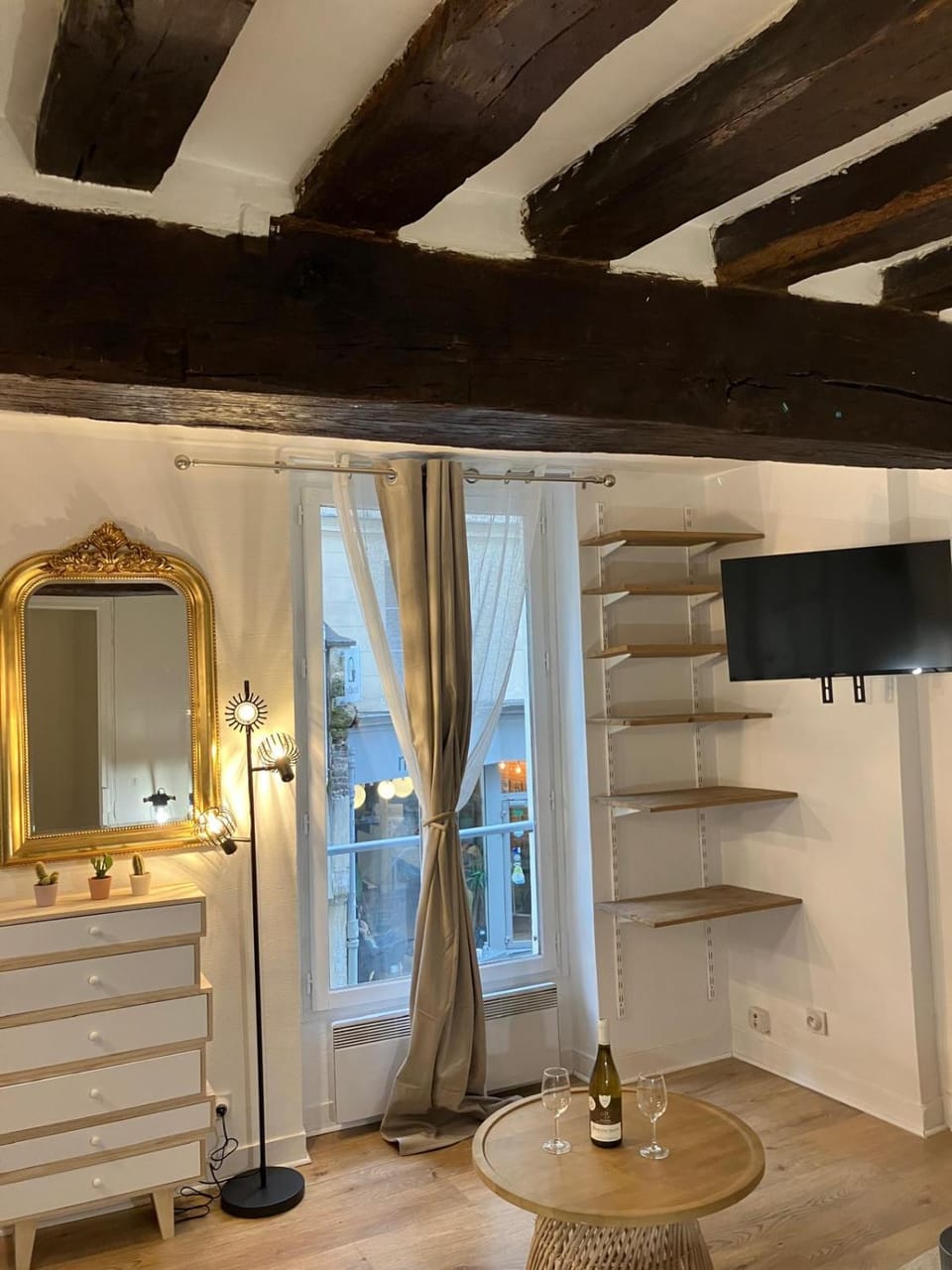 Cosy Flat Near Le Marais Apartment in Paris