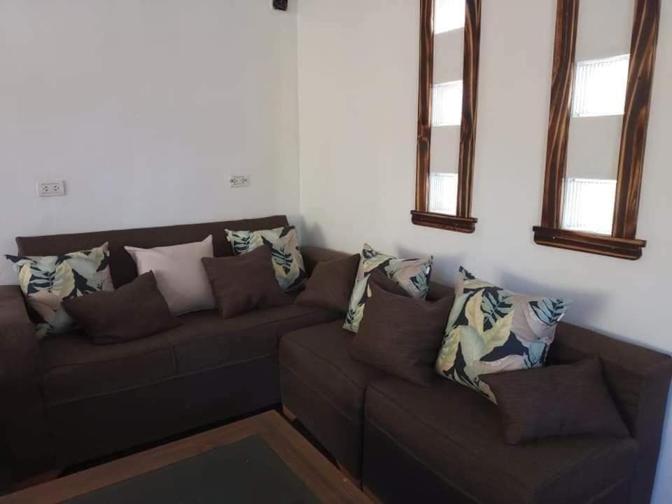 Casa en La Caleta Normandita House in Buenos Aires Province