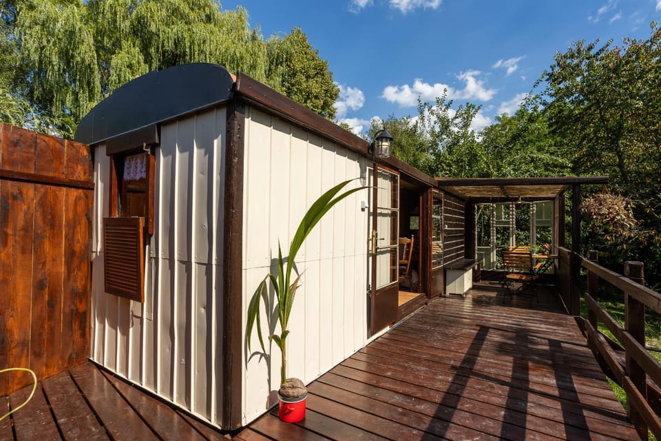 Tiny-House in Paradise - Maringotka v Raji Apartment in Lower Silesian Voivodeship