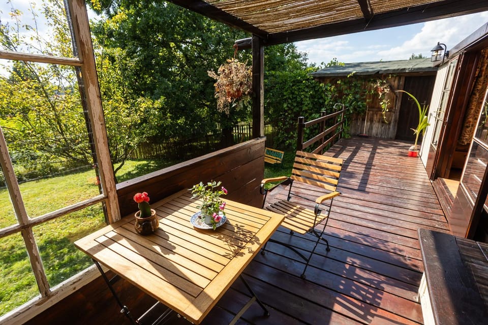 Tiny-House in Paradise - Maringotka v Raji Apartment in Lower Silesian Voivodeship
