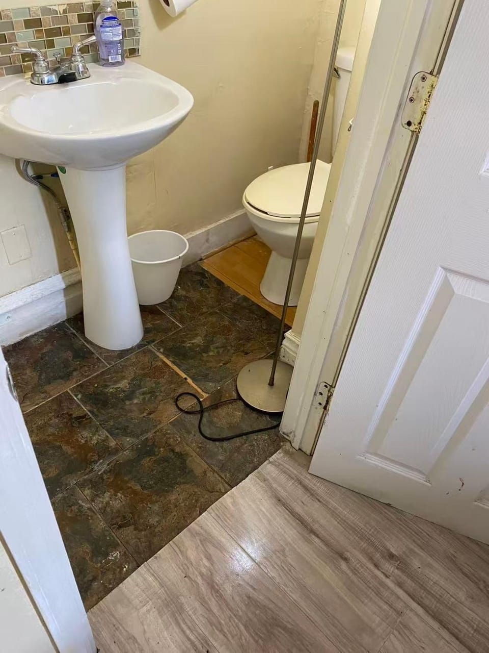 2131 Double Room with Private Bathroom Vacation rental in Philadelphia