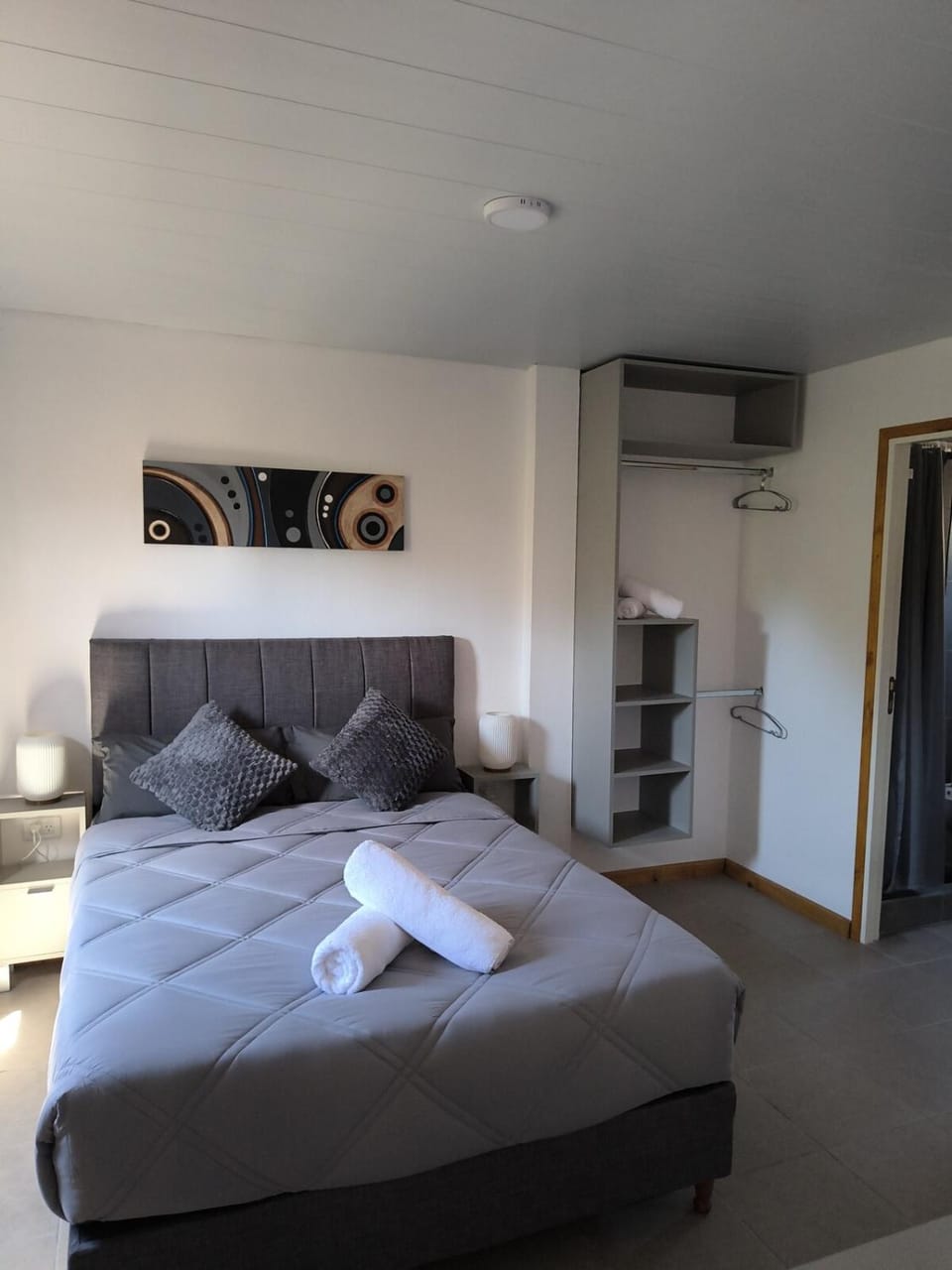 Bed, Bedroom, towels, wardrobe
