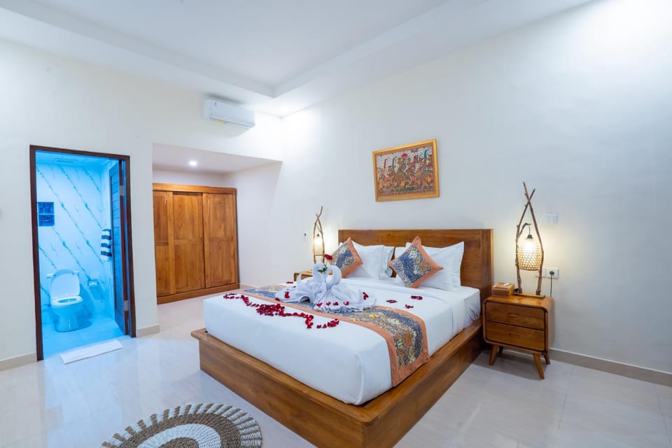 Bed, Photo of the whole room, Bedroom, wardrobe