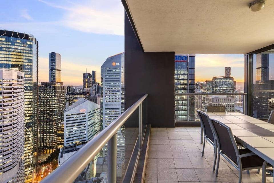 Amazing 2Bed-2Bath-1Car-Balcony-Views - CBD Apartment in Kangaroo Point