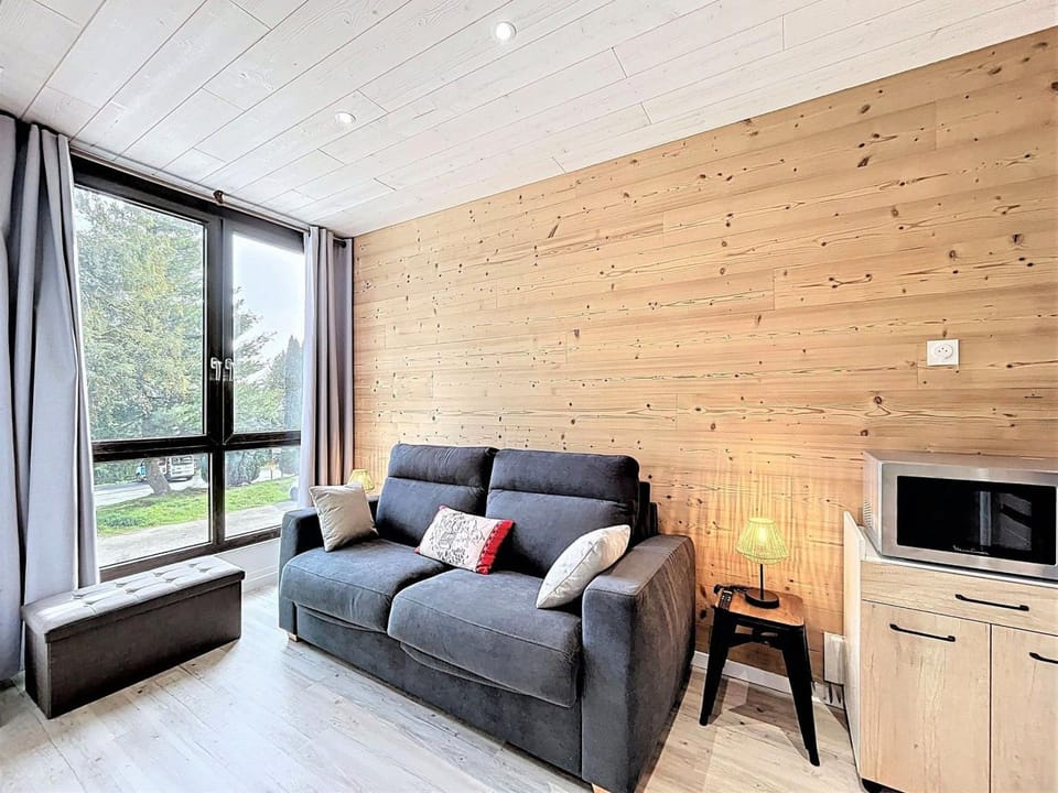 Studio ski au pied, centre station, accès piscine - FR-1-267-321 Apartment in Villarembert