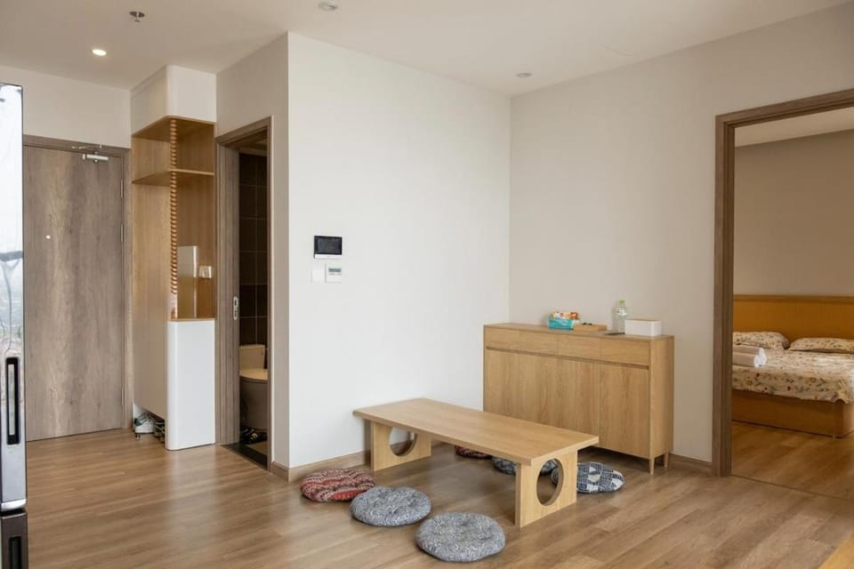 Sabi Room Ecopark view sông Hồng Apartment in Vietnam