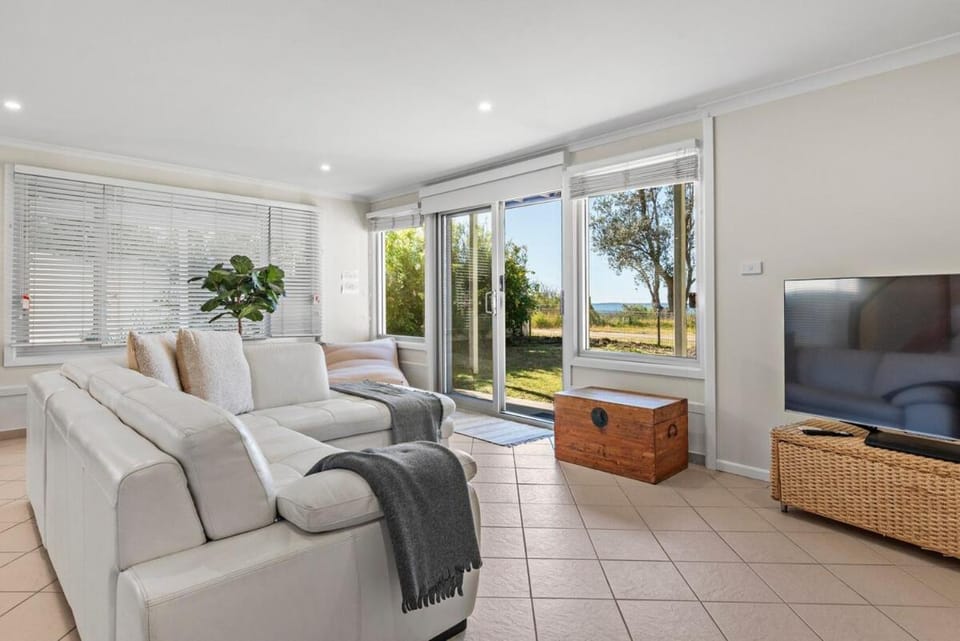 The Dolphin Beach House House in Vincentia