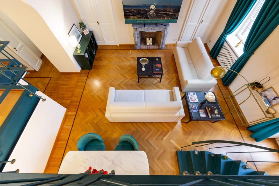 La casa di famiglia - luxury apt in centre with parking by home a porter Apartment in Turin