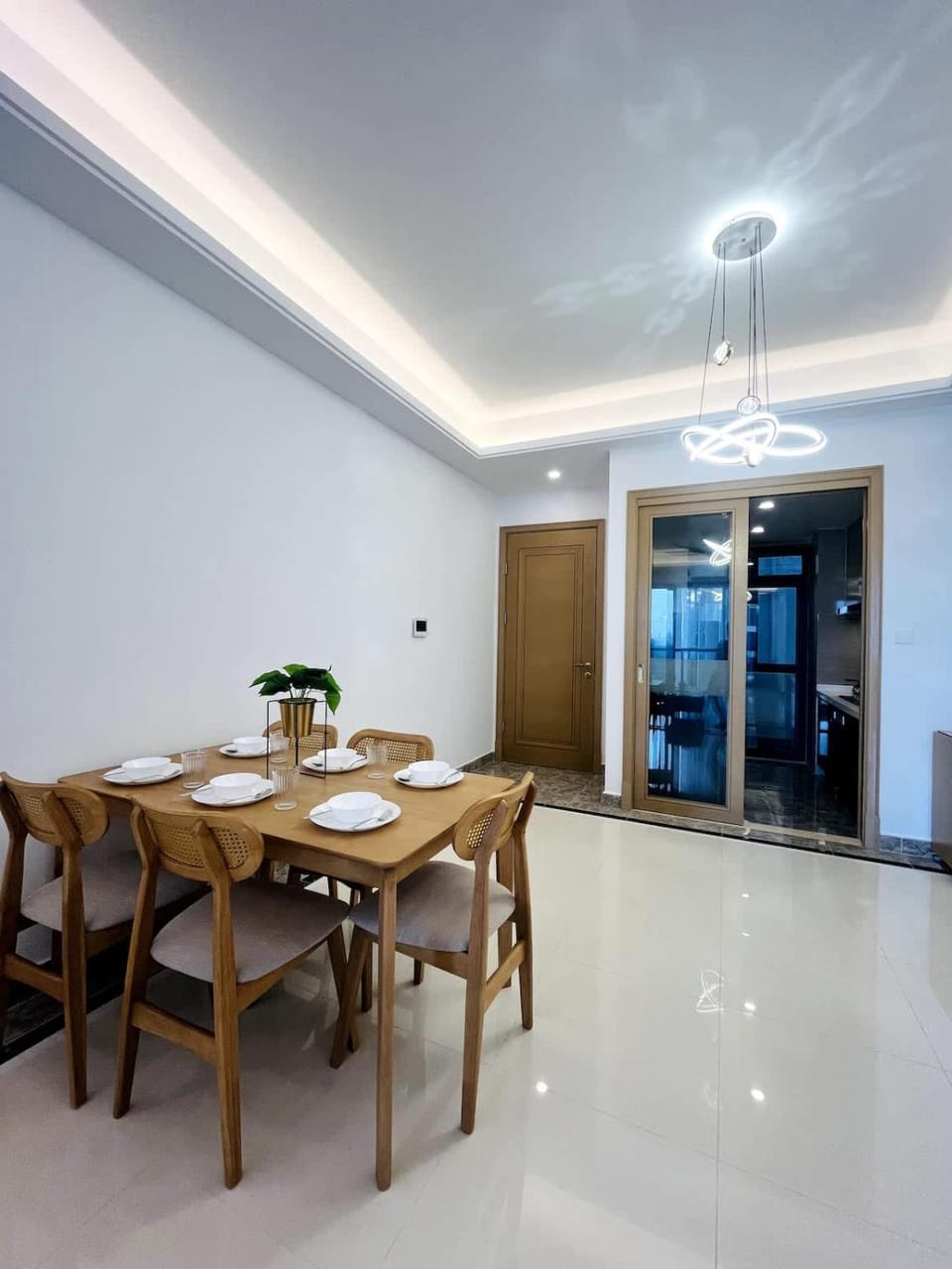 Topaz Homes at R&F - free WiFi and 1 Car Park House in Johor Bahru