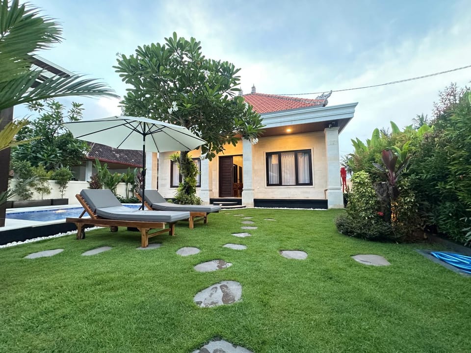 Day, Garden